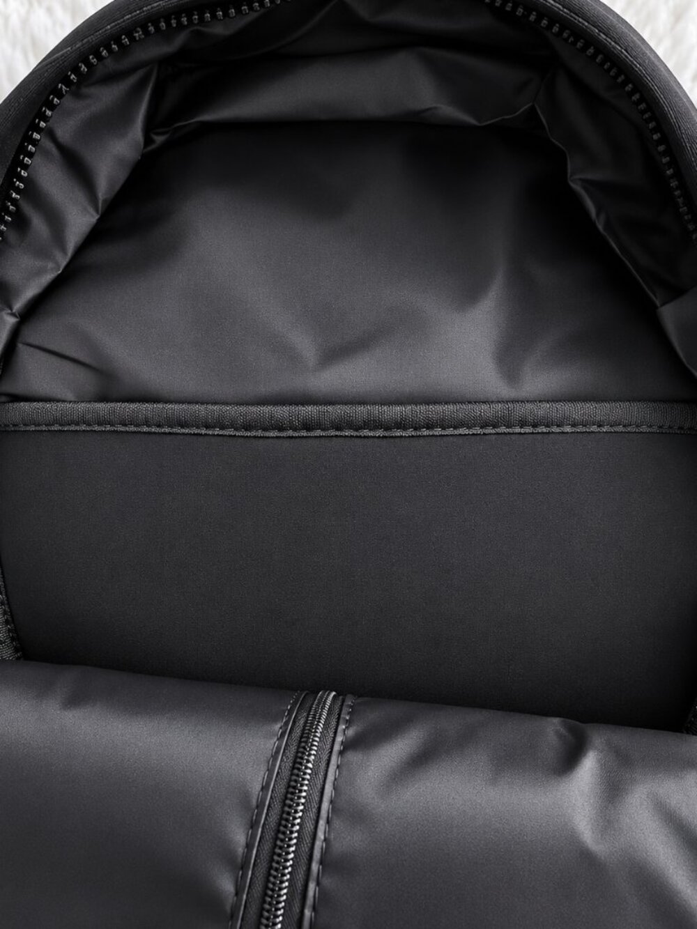 Alo Yoga Stow Backpack Black NWT Sold Out $328 - Picture 8 of 11